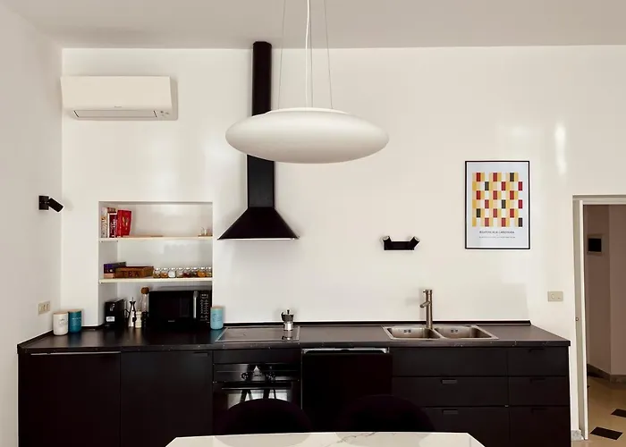 Guesthost - The Design Pasta דירה